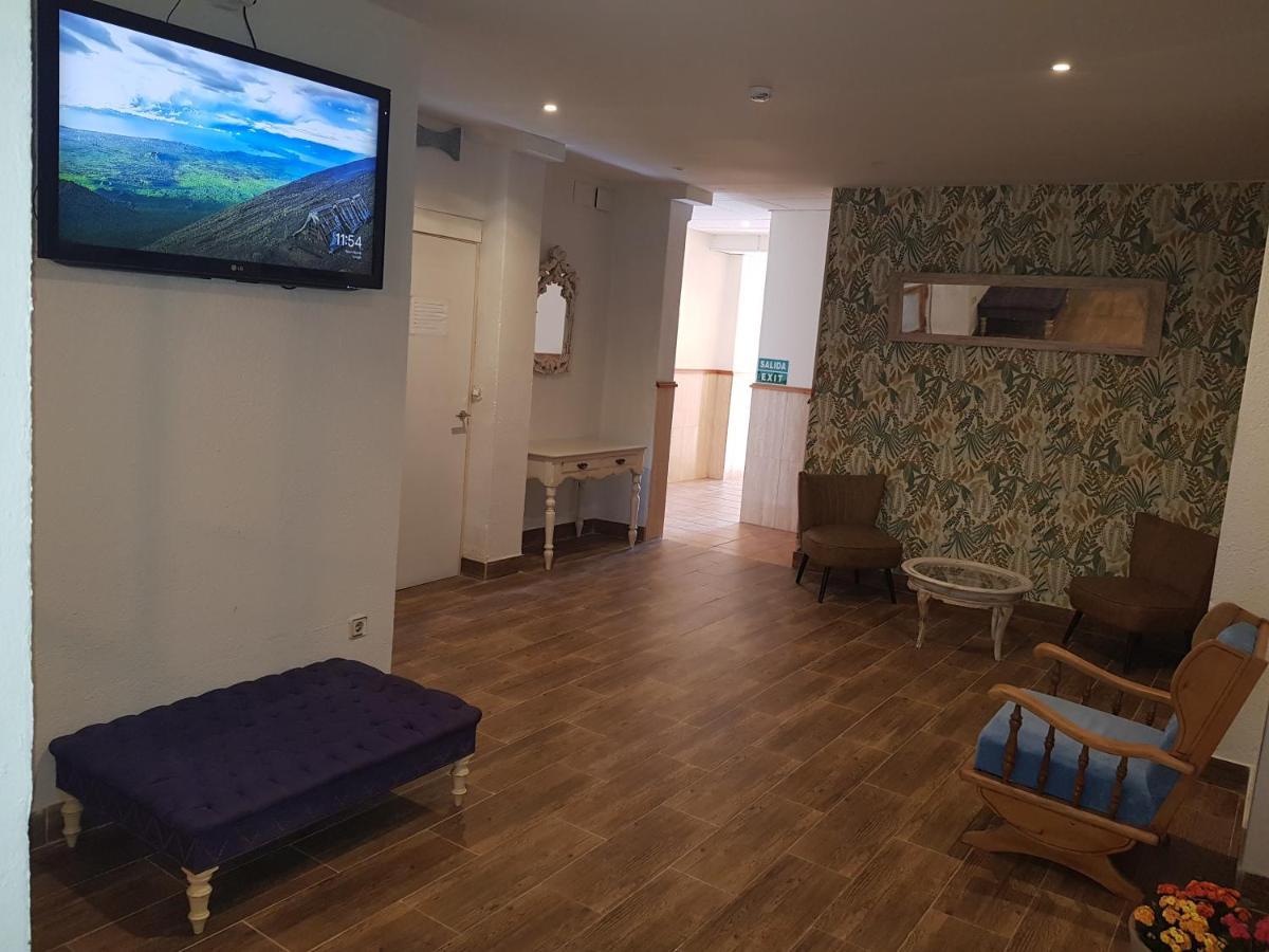 Hostal Mozaik Lloret Lloret de Mar Exteriér fotografie
